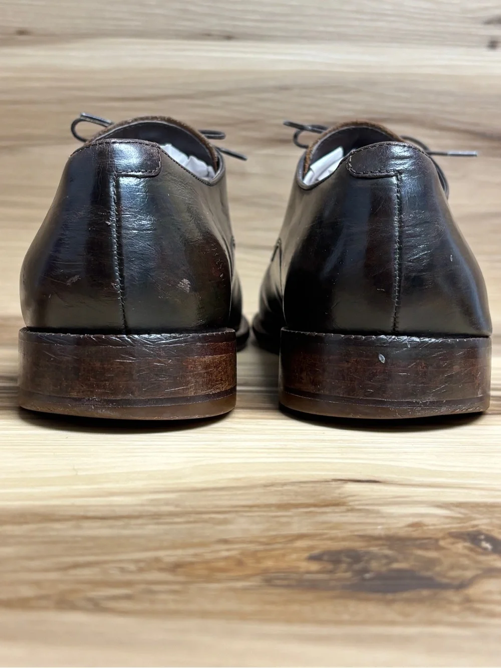 Cole Haan Fitzgerald men's dark brown leather plain toe Oxford shoes size 9.